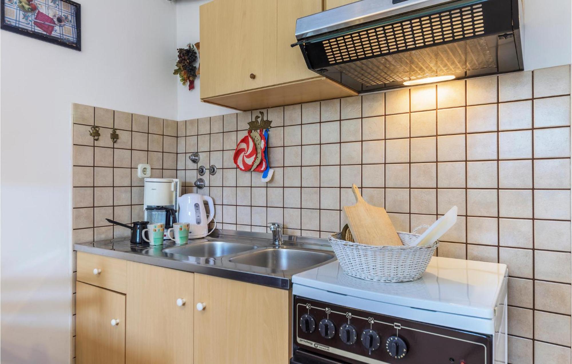 Gorgeous Apartment In Pula With Wifi Exteriör bild