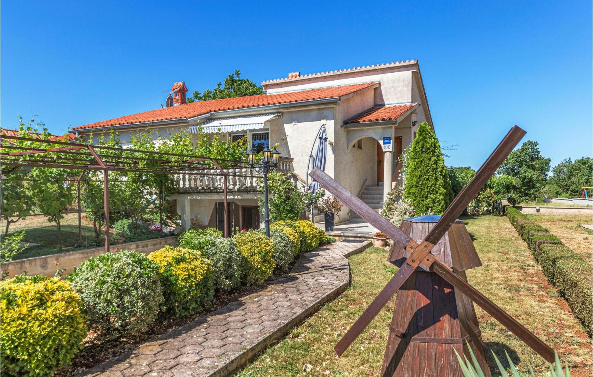Gorgeous Apartment In Pula With Wifi Exteriör bild
