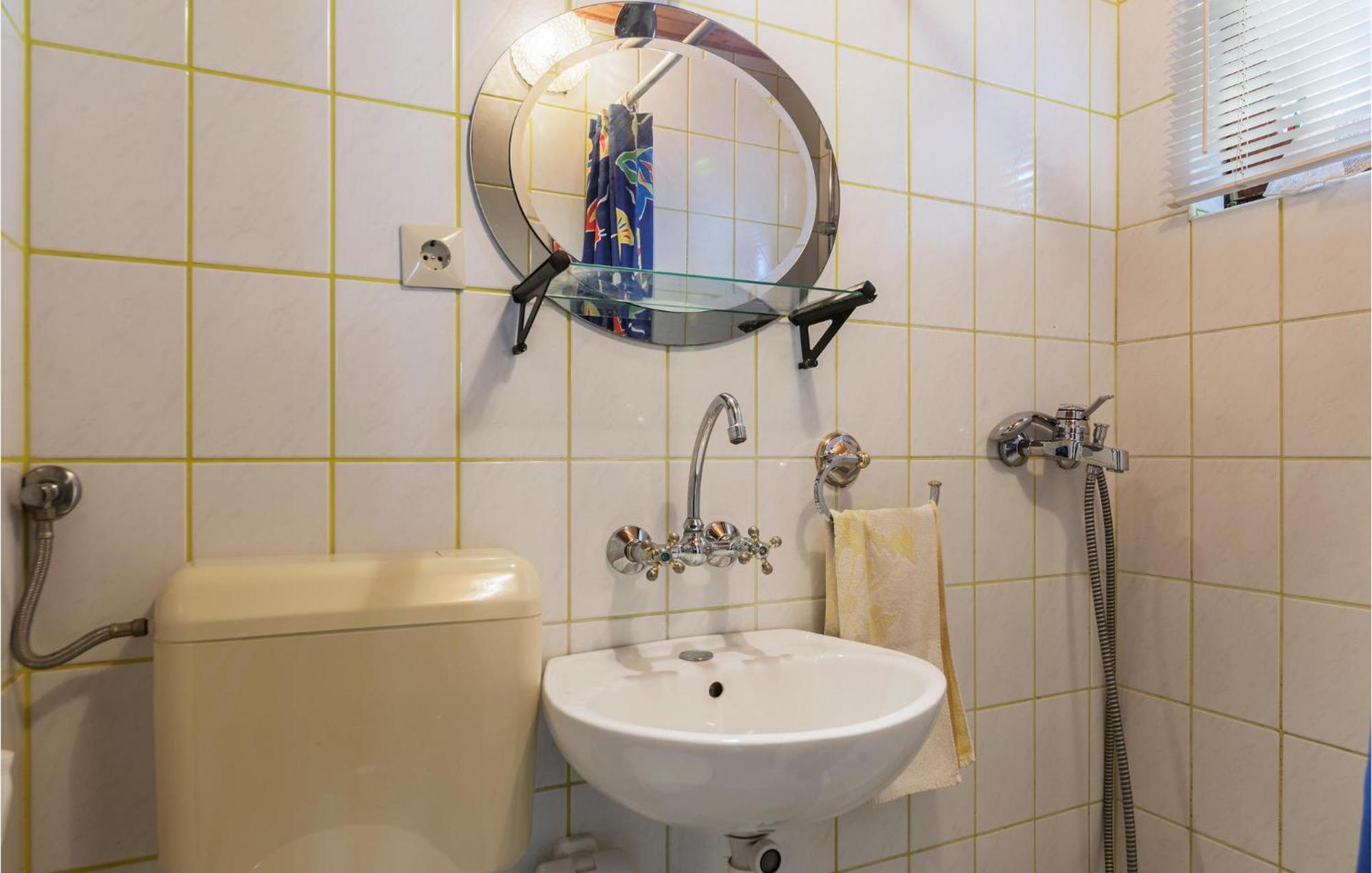 Gorgeous Apartment In Pula With Wifi Exteriör bild